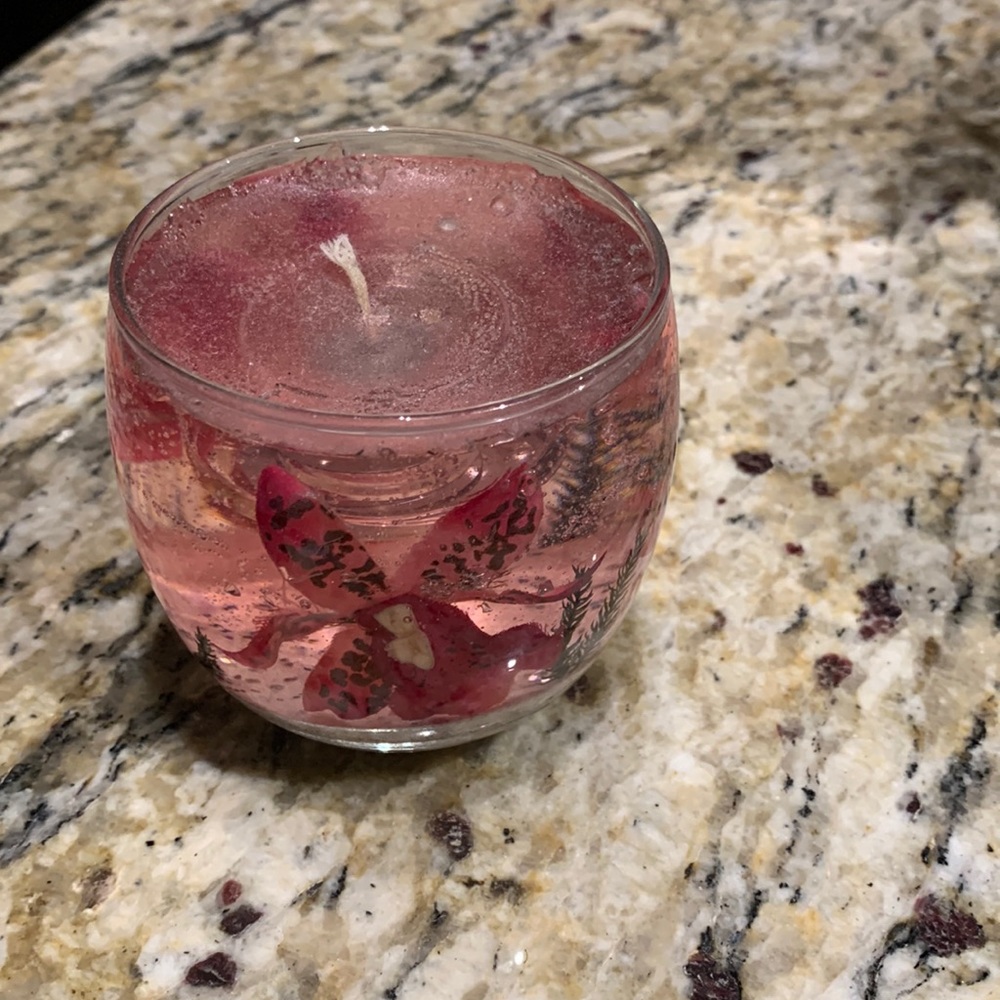 Decorative candle with flowers